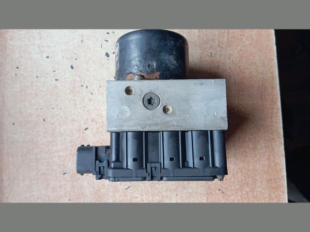 bontott PEUGEOT 206 ABS Kocka