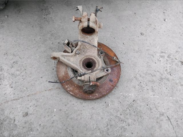 bontott PEUGEOT 206 Bal első Csonkállvány Kerékaggyal