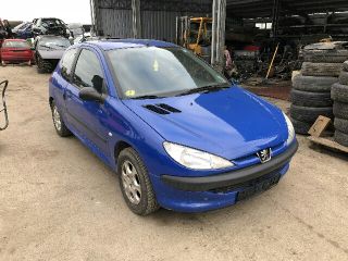 bontott PEUGEOT 206 Bal első Féknyereg Munkahengerrel