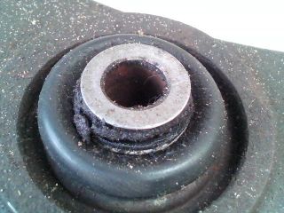 bontott PEUGEOT 206 Bal első Lengőkar