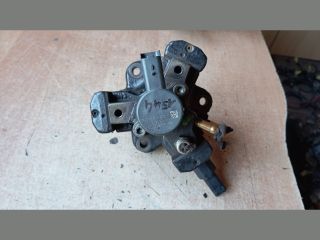 bontott PEUGEOT 206 Nagynyomású Szivattyú