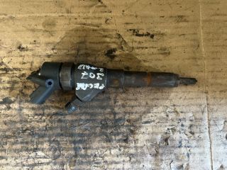 bontott PEUGEOT 206 Porlasztó (1 db)