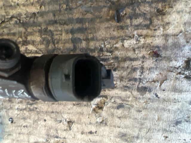 bontott PEUGEOT 206 Porlasztó (1 db)