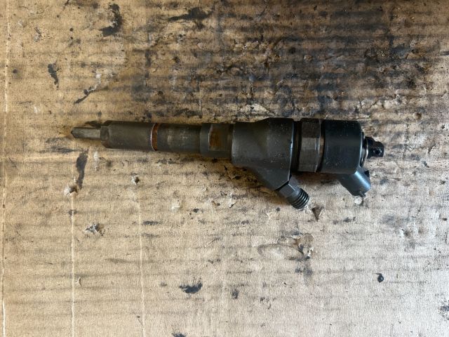 bontott PEUGEOT 206 Porlasztó (1 db)