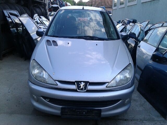 bontott PEUGEOT 206 Váltó (Mechanikus)