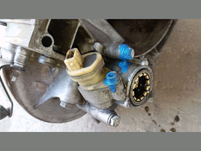 bontott PEUGEOT 206 Váltó (Mechanikus)