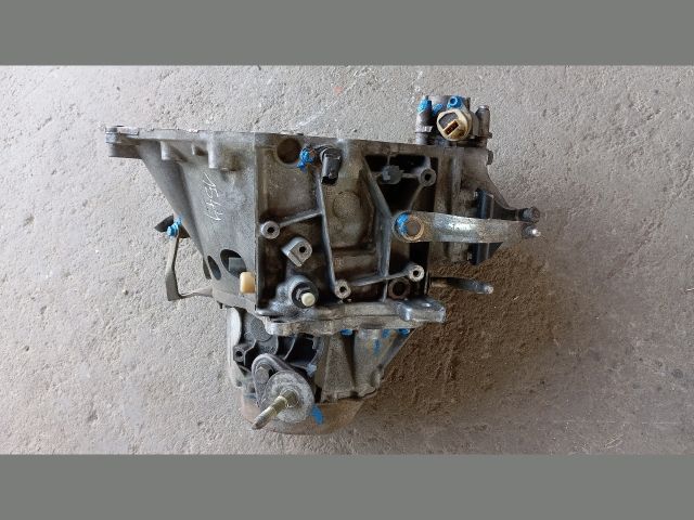 bontott PEUGEOT 206 Váltó (Mechanikus)