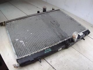 bontott PEUGEOT 206 Vízhűtő Radiátor (Nem klímás)