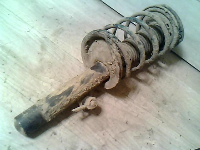 bontott PEUGEOT 206 Bal első Gólyaláb (Lengécsillapító, Rugó)