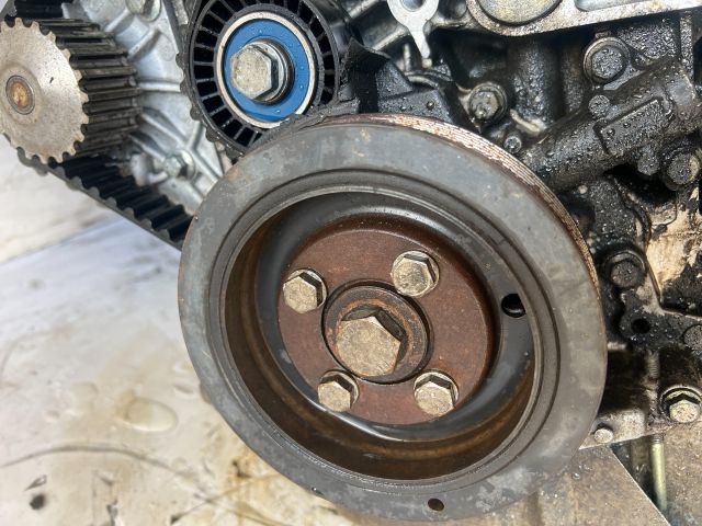 bontott PEUGEOT 206 Motor (Fűzött blokk hengerfejjel)