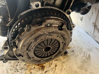 bontott PEUGEOT 206 Motor (Fűzött blokk hengerfejjel)