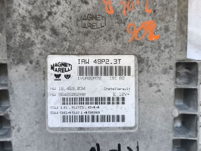 bontott PEUGEOT 206 Motorvezérlő