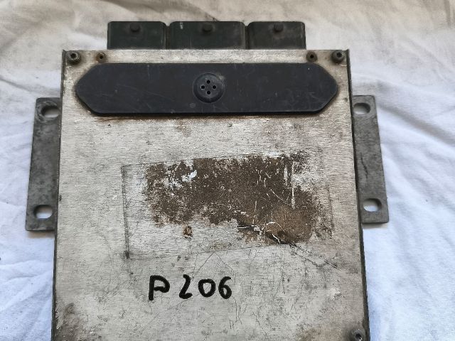 bontott PEUGEOT 206 Motorvezérlő