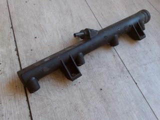 bontott PEUGEOT 206 Porlasztó Sor / Híd