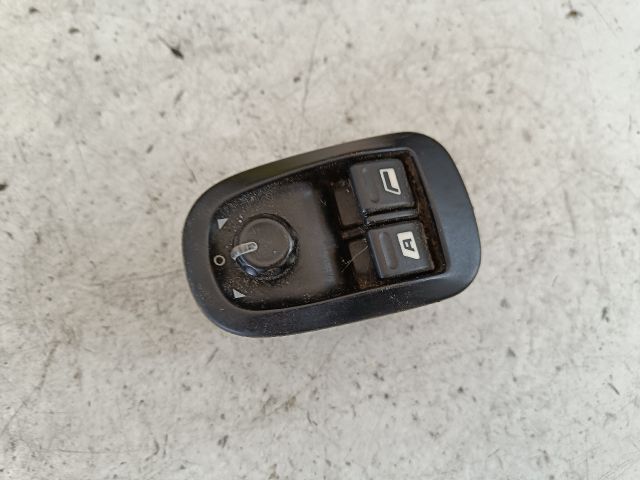 bontott PEUGEOT 206 Ablakemelő és Tükör Kapcsoló