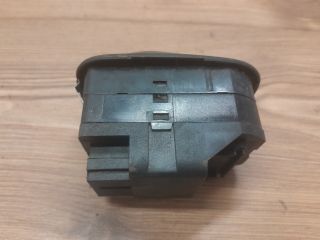 bontott PEUGEOT 206 Ablakemelő Kapcsoló Négyes / Kettes