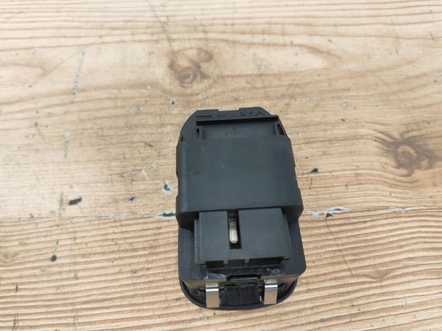 bontott PEUGEOT 206 Ablakemelő Kapcsoló Négyes / Kettes