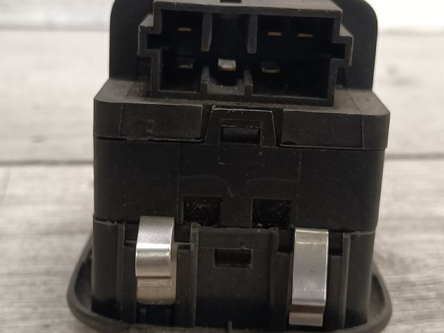 bontott PEUGEOT 206 Ablakemelő Kapcsoló Négyes / Kettes