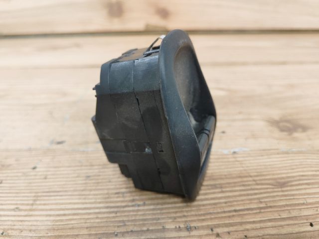 bontott PEUGEOT 206 Ablakemelő Kapcsoló Négyes / Kettes