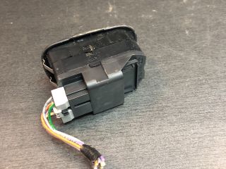 bontott PEUGEOT 206 Ablakemelő Kapcsoló Négyes / Kettes