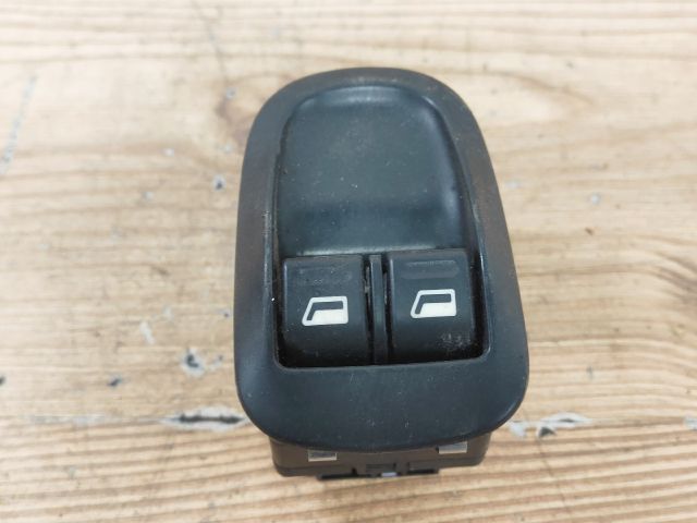bontott PEUGEOT 206 Ablakemelő Kapcsoló Négyes / Kettes