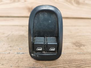 bontott PEUGEOT 206 Ablakemelő Kapcsoló Négyes / Kettes