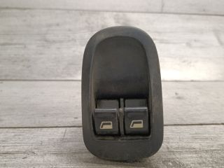 bontott PEUGEOT 206 Ablakemelő Kapcsoló Négyes / Kettes