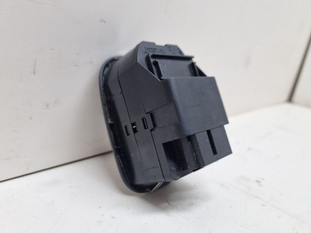 bontott PEUGEOT 206 Ablakemelő Kapcsoló (Pozíciófüggetlen)