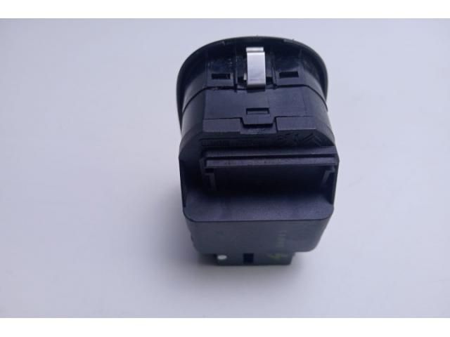 bontott PEUGEOT 206 Ablakemelő Kapcsoló (Pozíciófüggetlen)