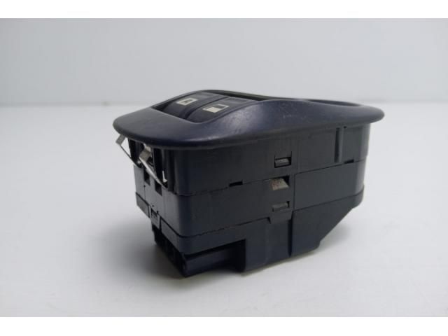 bontott PEUGEOT 206 Ablakemelő Kapcsoló (Pozíciófüggetlen)