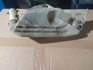 bontott PEUGEOT 206 Ablakmosó Tartály Tartó