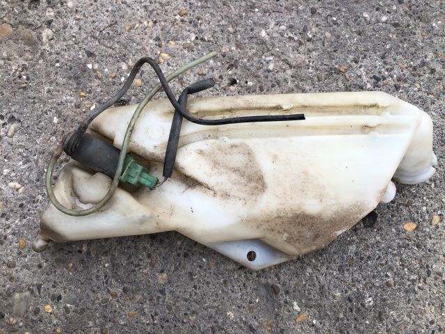 bontott PEUGEOT 206 Ablakmosó Tartály