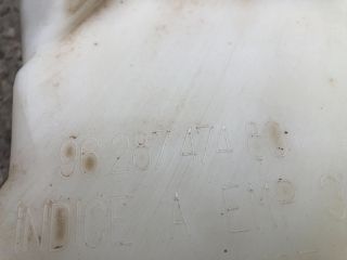 bontott PEUGEOT 206 Ablakmosó Tartály