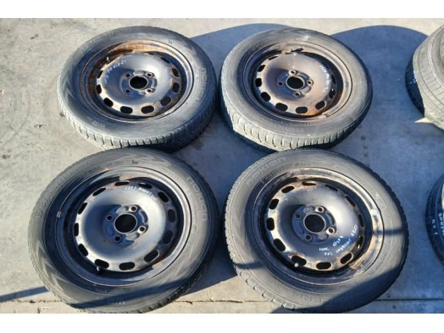 bontott PEUGEOT 206 Acélfelni Szett Gumival