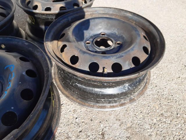 bontott PEUGEOT 206 Acélfelni Szett Gumival