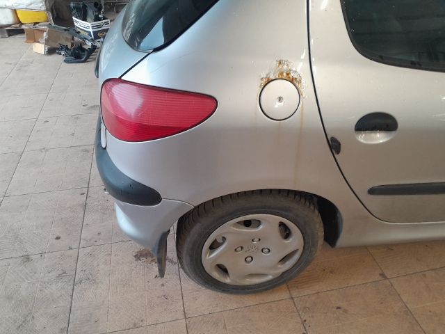 bontott PEUGEOT 206 Bal A Oszlop Burkolat