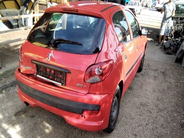 bontott PEUGEOT 206 Bal B Oszlop Burkolat