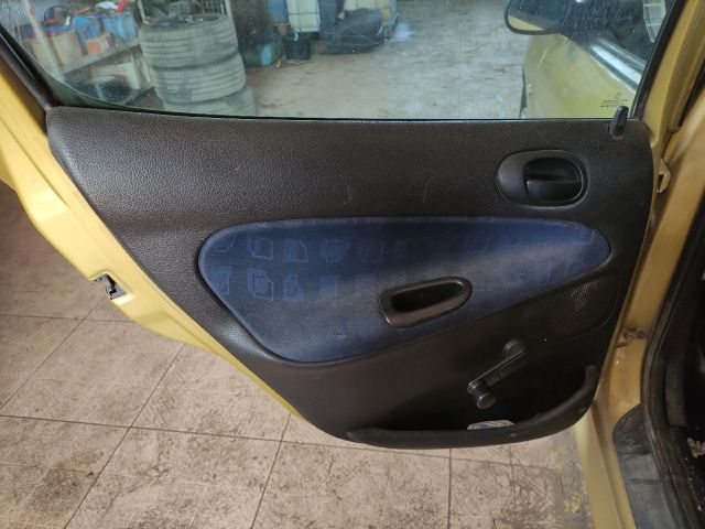 bontott PEUGEOT 206 Bal C Oszlop Burkolat