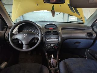 bontott PEUGEOT 206 Bal C Oszlop Burkolat