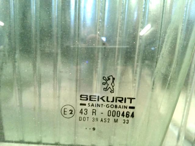 bontott PEUGEOT 206 Bal első Ablak