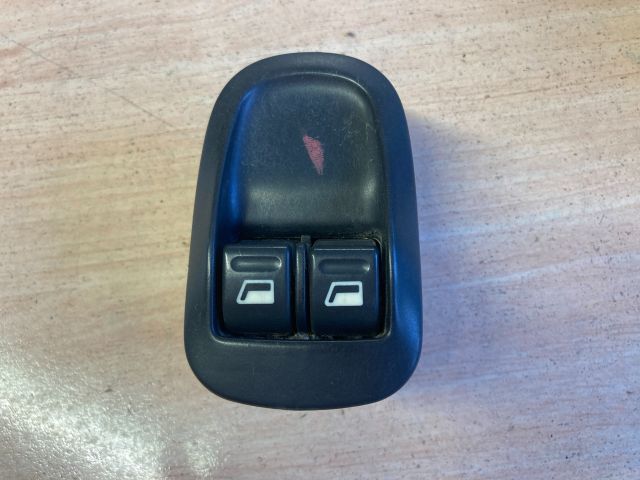 bontott PEUGEOT 206 Bal első Ablakemelő Kapcsoló