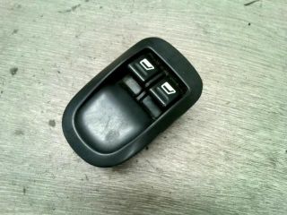 bontott PEUGEOT 206 Bal első Ablakemelő Kapcsoló
