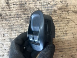 bontott PEUGEOT 206 Bal első Ablakemelő Kapcsoló