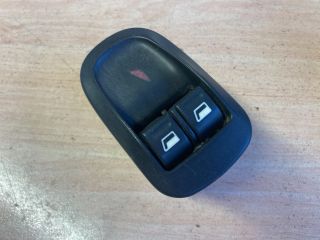 bontott PEUGEOT 206 Bal első Ablakemelő Kapcsoló