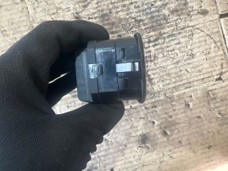 bontott PEUGEOT 206 Bal első Ablakemelő Kapcsoló