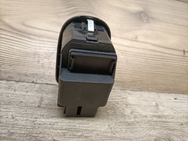 bontott PEUGEOT 206 Bal első Ablakemelő Kapcsoló