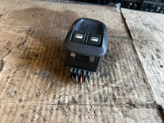 bontott PEUGEOT 206 Bal első Ablakemelő Kapcsoló
