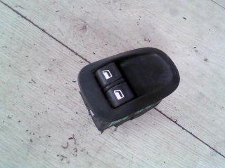 bontott PEUGEOT 206 Bal első Ablakemelő Kapcsoló