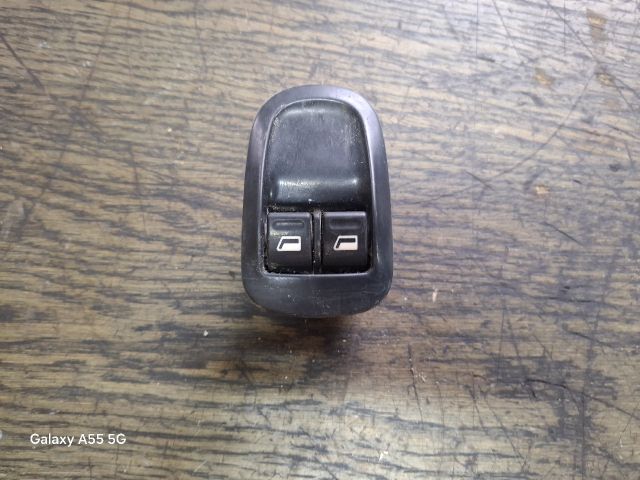 bontott PEUGEOT 206 Bal első Ablakemelő Kapcsoló