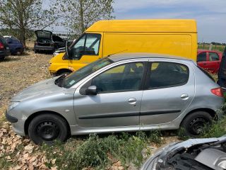 bontott PEUGEOT 206 Bal első Ablakemelő Motor